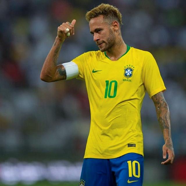 替补亮眼 活塞险胜骑士