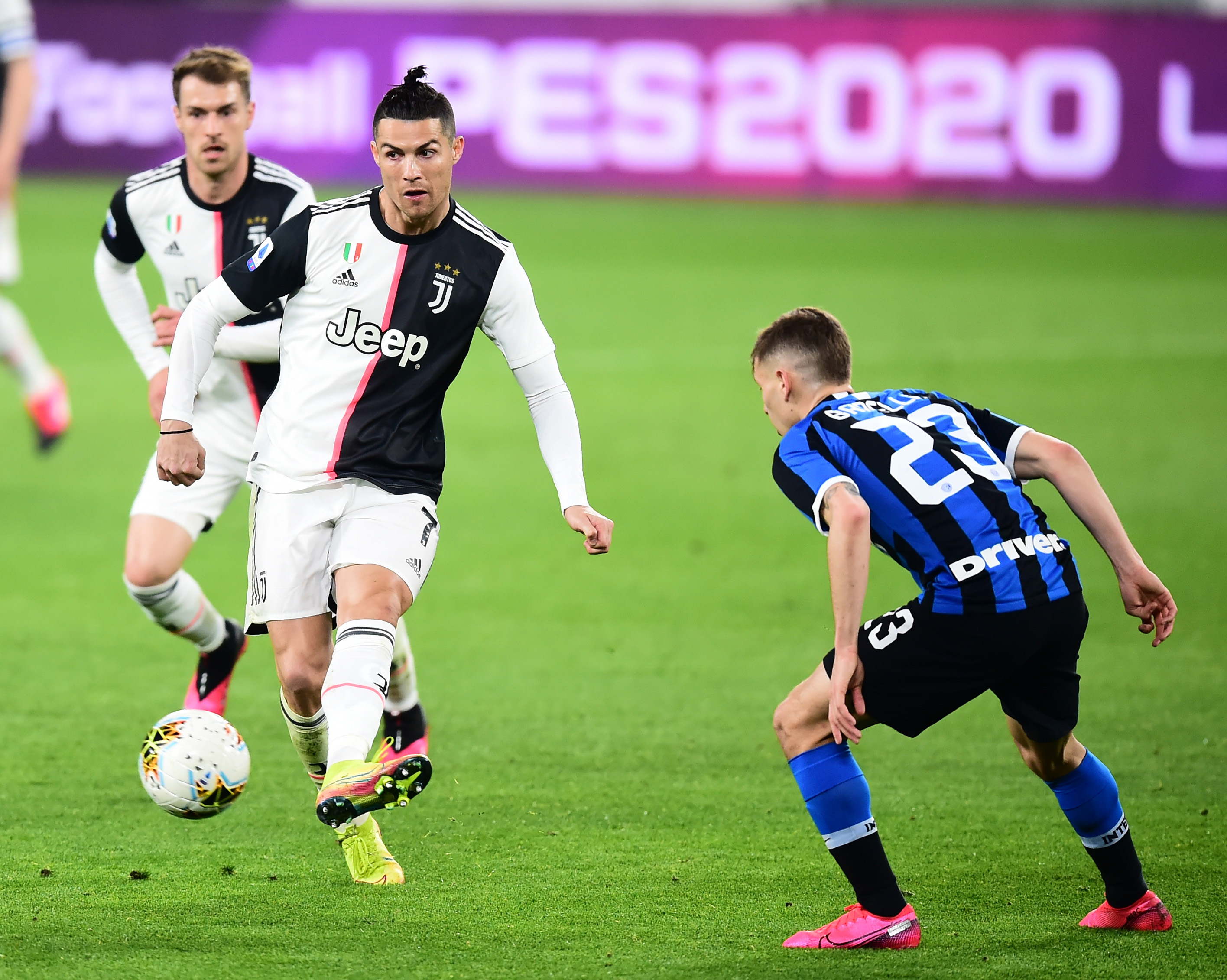 定档12月4日！“玩具斗蛐蛐”桌面对战游戏《咔砰！玩具乱斗屋》公开Steam预告片