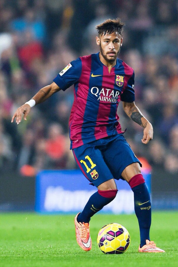 补强后防！曝曼联盯上德甲1米96巨塔